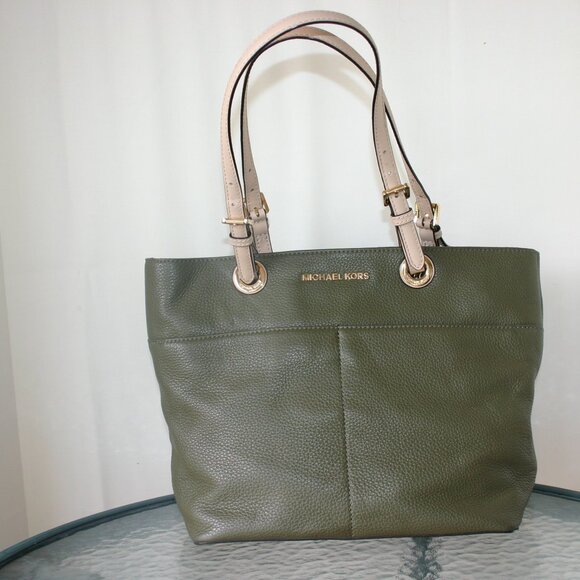 Michael Kors Olive Green Leather-like Shoulder Purse B-206 - Picture 3 of 13